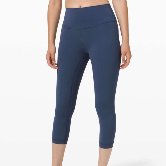 lululemon athletica Pants - NWT wunder under high rise 21” crop iron blue